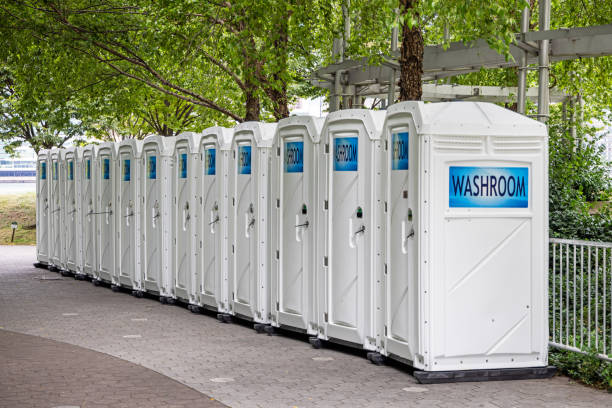 Porta potty delivery and setup in South Laurel, MD